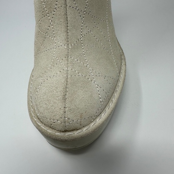 Dior Suede & Fox Fur Knee High Boots - Picture 13 of 16